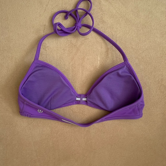 💜Lululemon Bikini Top💜 Size 4 - Picture 2 of 3